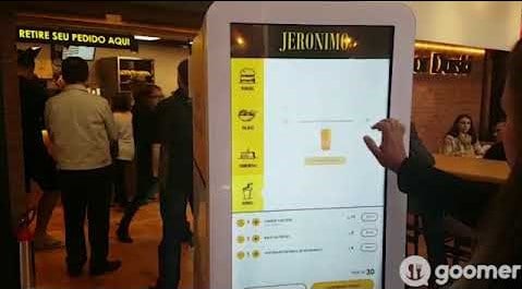 Totem ou Cardápio Digital: Qual a melhor tecnologia para seu Restaurante?